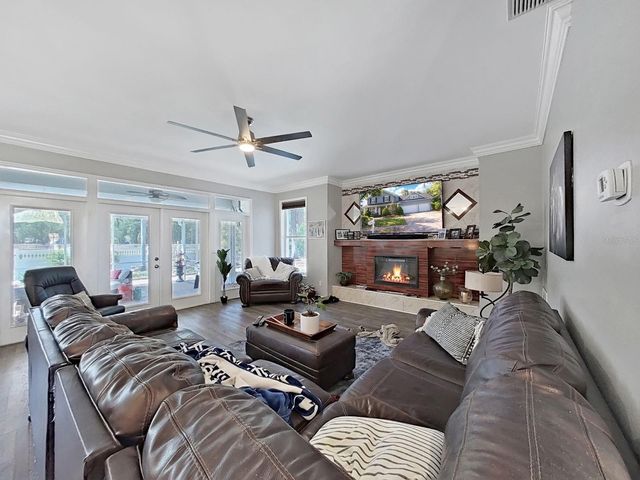 1083 MISTY HOLLOW LANE, Tarpon Springs, FL 34688
