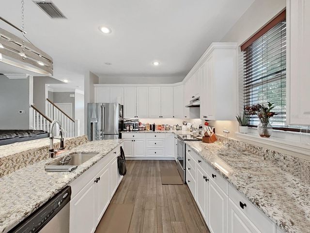 1083 MISTY HOLLOW LANE, Tarpon Springs, FL 34688