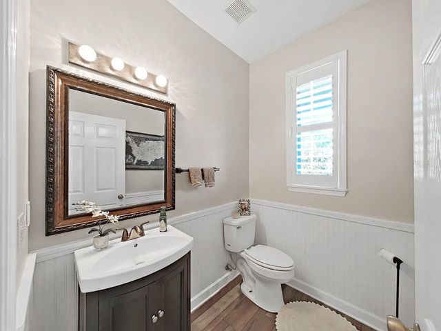 1083 MISTY HOLLOW LANE, Tarpon Springs, FL 34688
