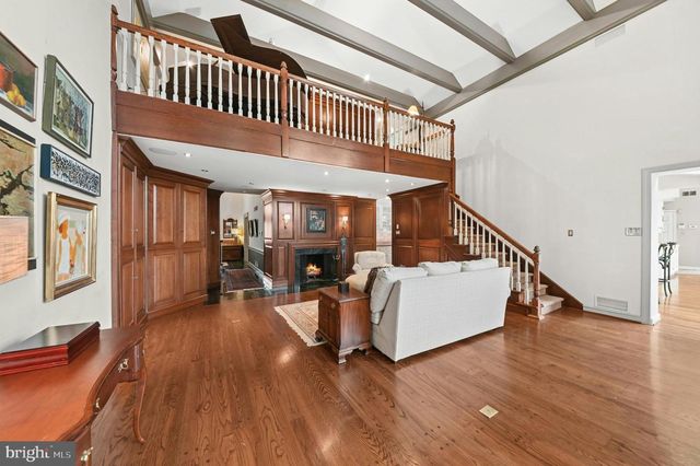 2708 BRIDLE PATH PL, Bethlehem, PA 18017