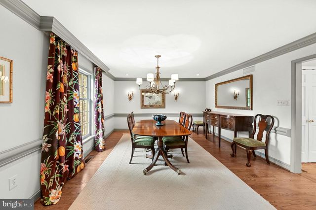 2708 BRIDLE PATH PL, Bethlehem, PA 18017