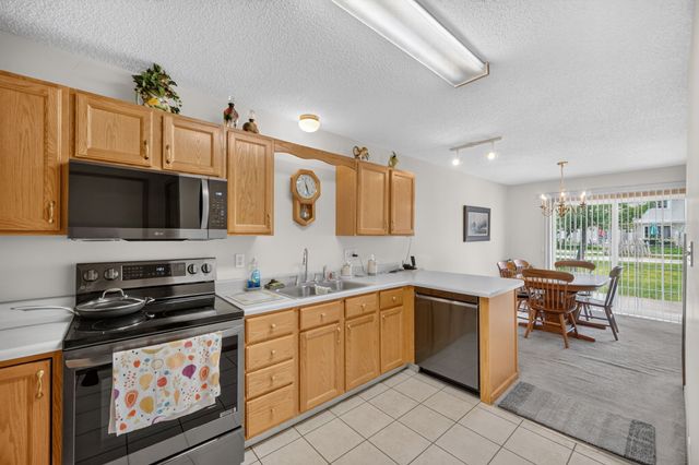 1319 SE Delaware Avenue 7, Ankeny, IA 50021