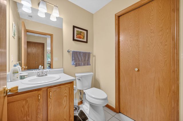 1319 SE Delaware Avenue 7, Ankeny, IA 50021