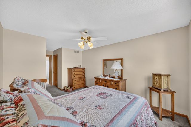 1319 SE Delaware Avenue 7, Ankeny, IA 50021
