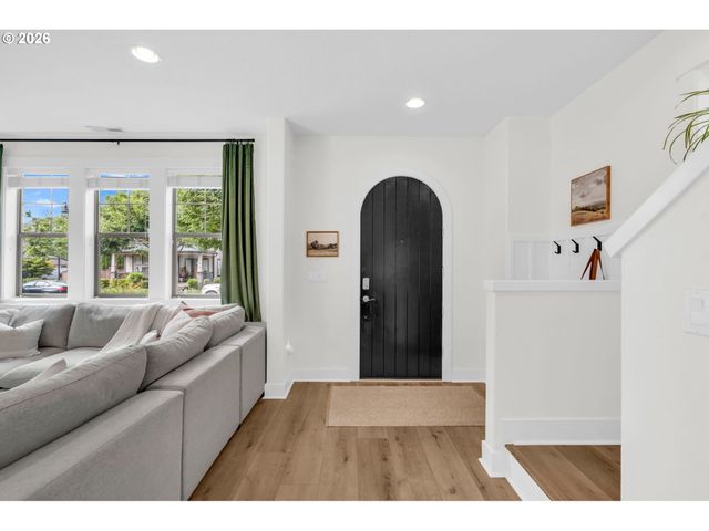 11894 Sw OSLO St, Wilsonville, OR 97070
