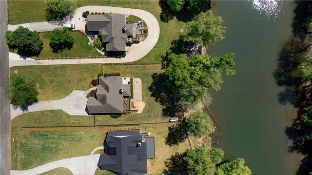 25 Linda Road SW, Euharlee, GA 30120