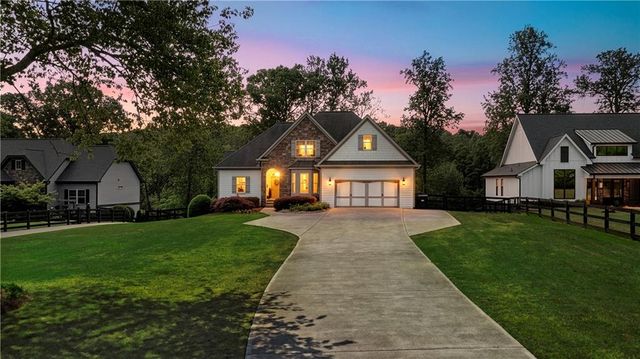 25 Linda Road SW, Euharlee, GA 30120