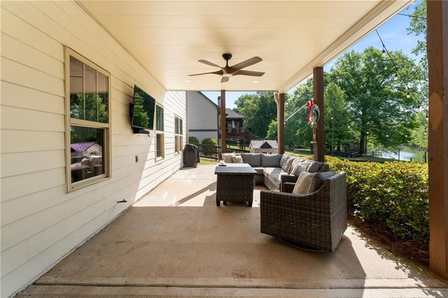 25 Linda Road SW, Euharlee, GA 30120