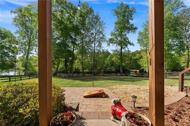 25 Linda Road SW, Euharlee, GA 30120
