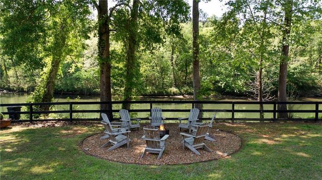 25 Linda Road SW, Euharlee, GA 30120