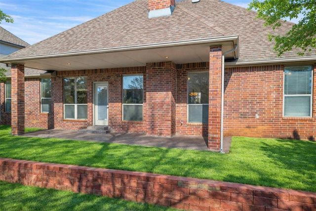 3408 Stone Brook Court, Oklahoma City, OK 73120