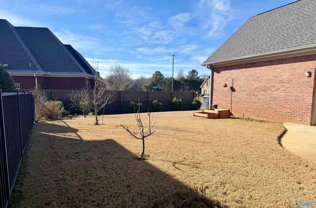 809 Milton Place SW, Decatur, AL 35603