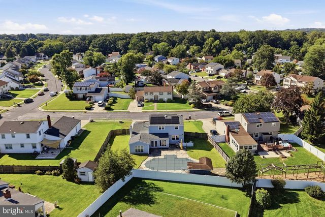 3 HAMPTON RD, Clementon, NJ 08021