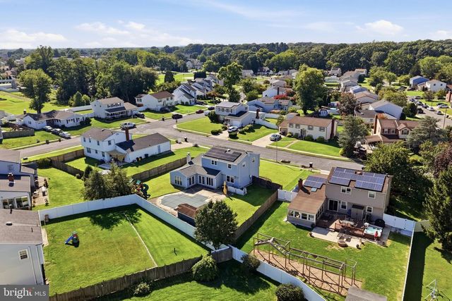 3 HAMPTON RD, Clementon, NJ 08021