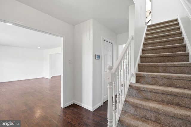 3 HAMPTON RD, Clementon, NJ 08021