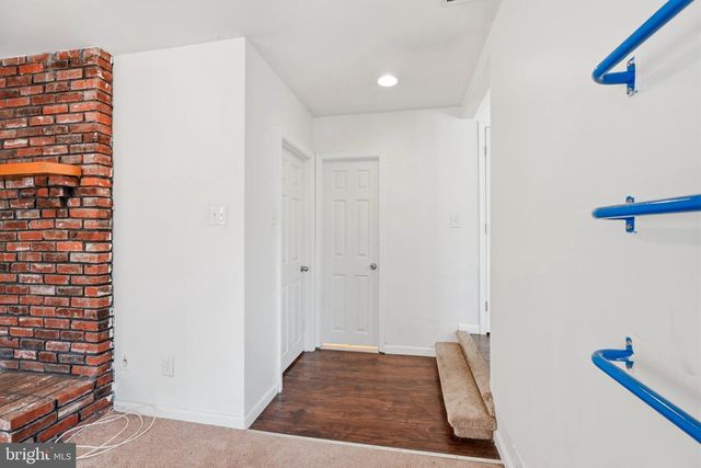 3 HAMPTON RD, Clementon, NJ 08021
