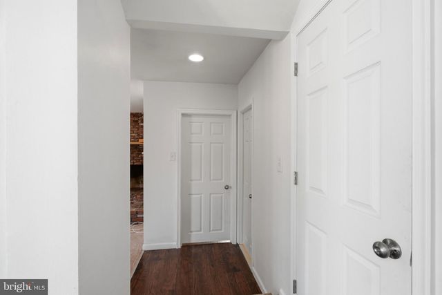 3 HAMPTON RD, Clementon, NJ 08021