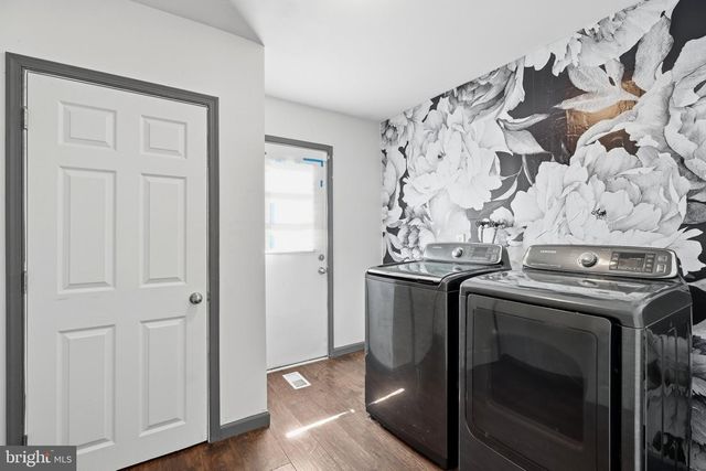 3 HAMPTON RD, Clementon, NJ 08021