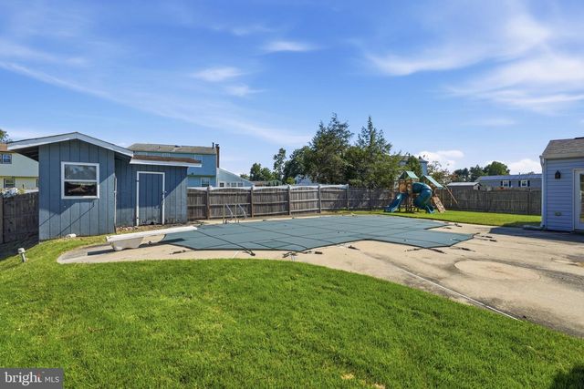 3 HAMPTON RD, Clementon, NJ 08021