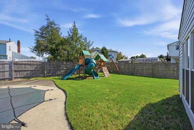3 HAMPTON RD, Clementon, NJ 08021