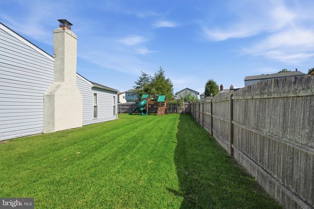 3 HAMPTON RD, Clementon, NJ 08021