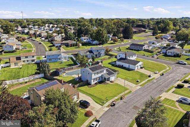 3 HAMPTON RD, Clementon, NJ 08021