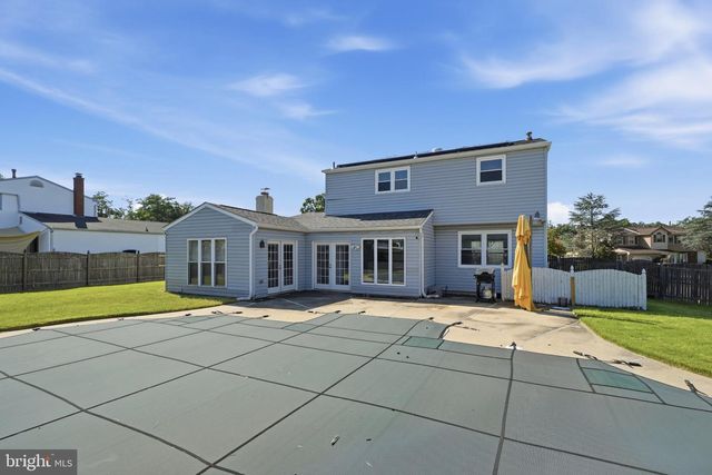 3 HAMPTON RD, Clementon, NJ 08021