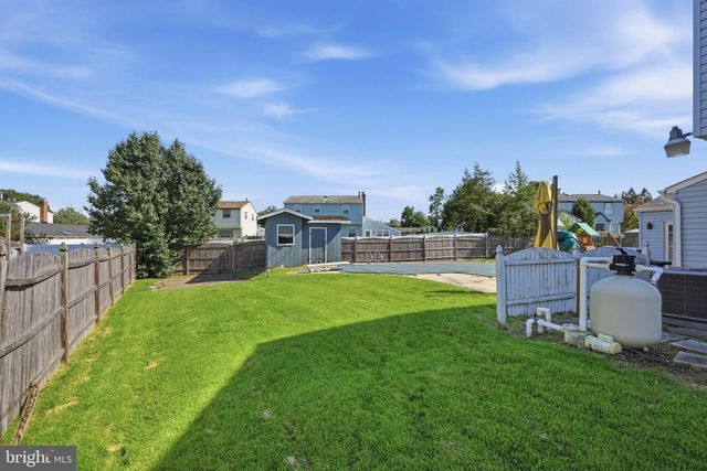 3 HAMPTON RD, Clementon, NJ 08021