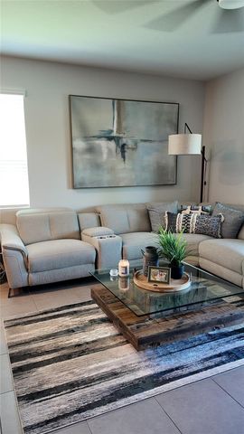 8648 FALLING BLUE PLACE, Riverview, FL 33578