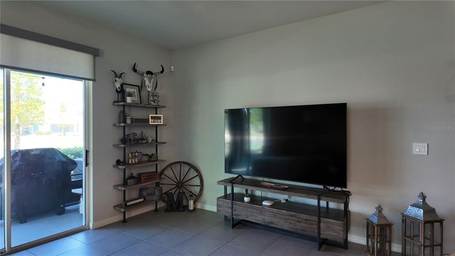 8648 FALLING BLUE PLACE, Riverview, FL 33578