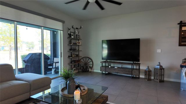 8648 FALLING BLUE PLACE, Riverview, FL 33578