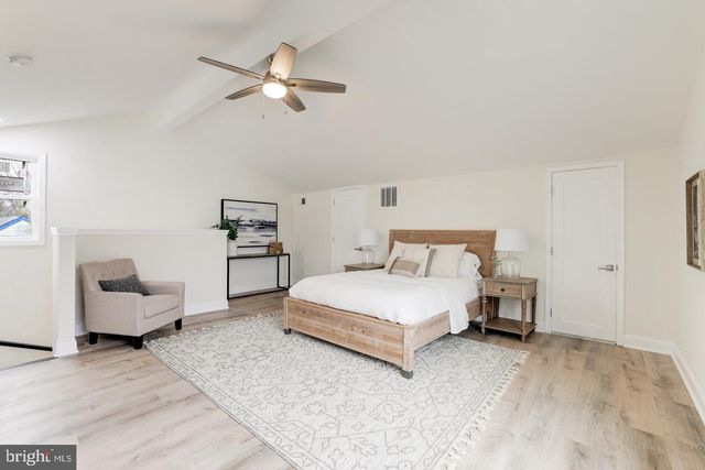 230 E JUNIPER AVE, Sterling, VA 20164