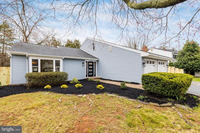 230 E JUNIPER AVE, Sterling, VA 20164