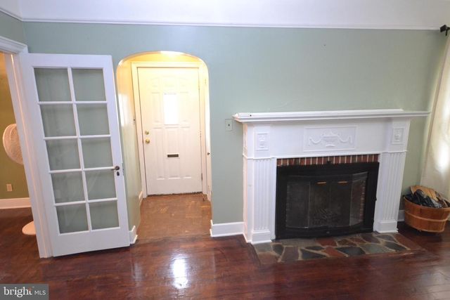 409 N EAST AVE, Vineland, NJ 08360