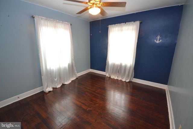 409 N EAST AVE, Vineland, NJ 08360