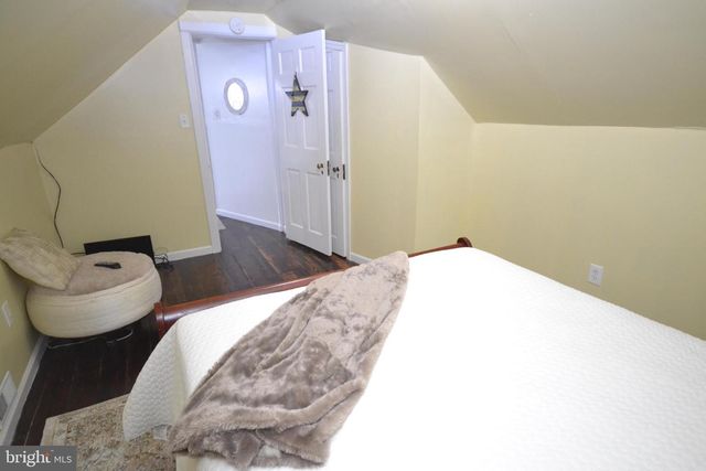 409 N EAST AVE, Vineland, NJ 08360