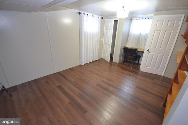 409 N EAST AVE, Vineland, NJ 08360