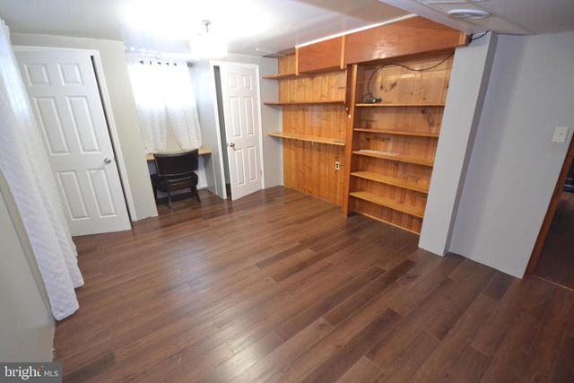 409 N EAST AVE, Vineland, NJ 08360