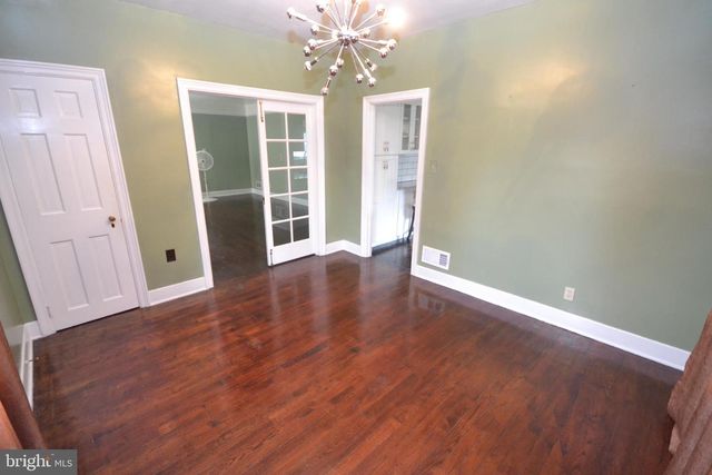 409 N EAST AVE, Vineland, NJ 08360