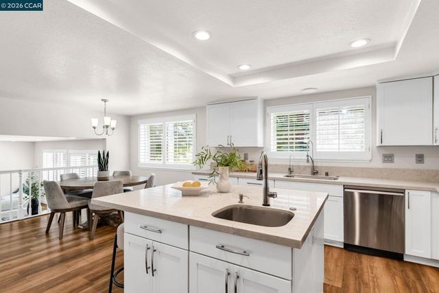 4020 Westminster Pl, Danville, CA 94506