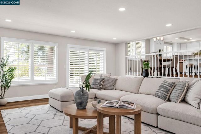 4020 Westminster Pl, Danville, CA 94506
