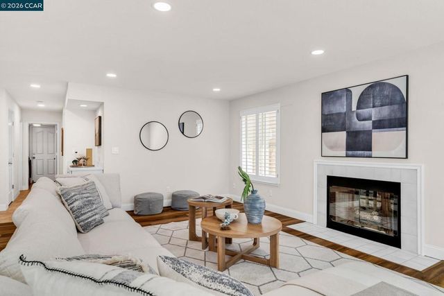 4020 Westminster Pl, Danville, CA 94506