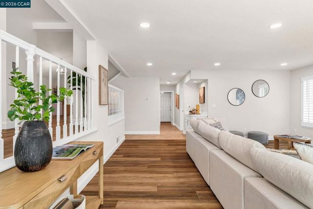 4020 Westminster Pl, Danville, CA 94506