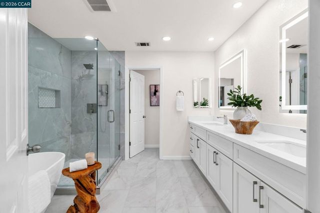 4020 Westminster Pl, Danville, CA 94506