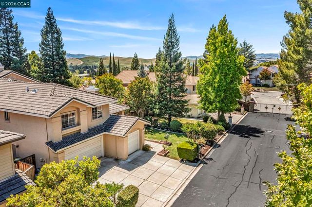 4020 Westminster Pl, Danville, CA 94506