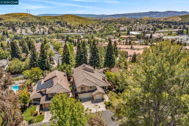 4020 Westminster Pl, Danville, CA 94506