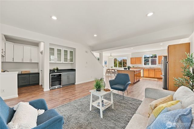 2800 SW Graham Street, Seattle, WA 98126