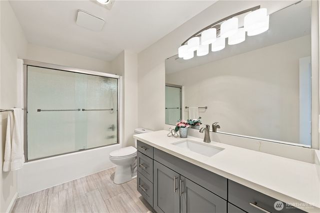 2800 SW Graham Street, Seattle, WA 98126