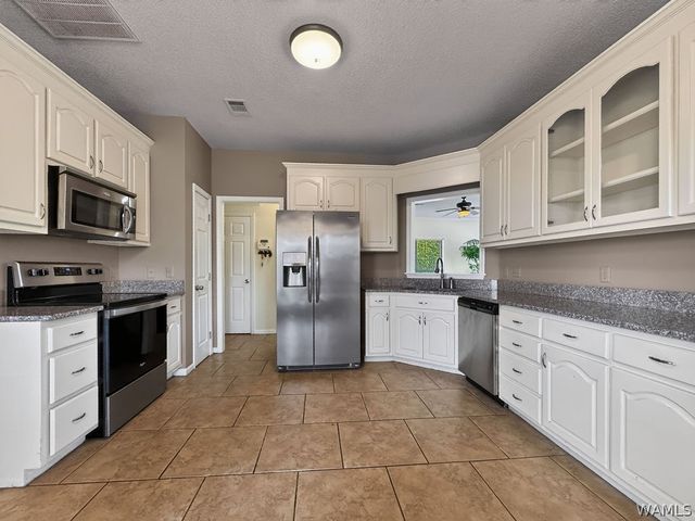 1549 Lesley, Tuscaloosa, AL 35406