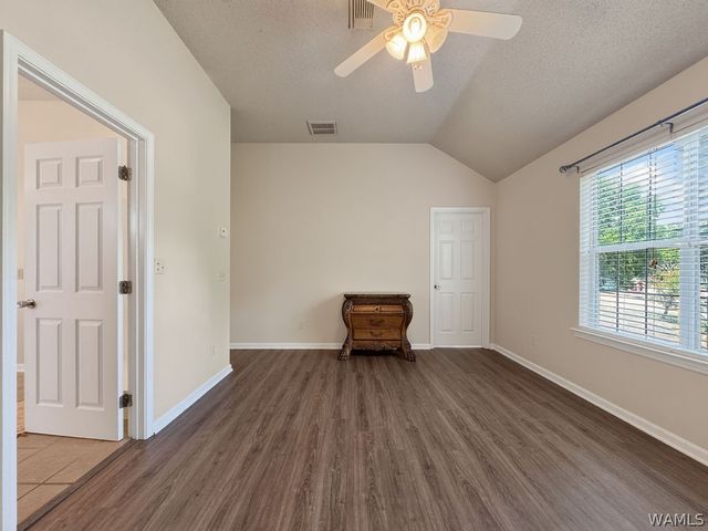 1549 Lesley, Tuscaloosa, AL 35406